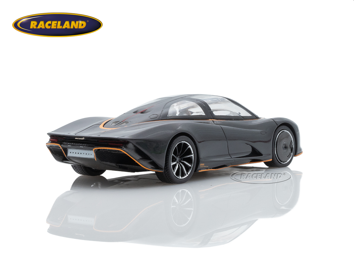 McLaren Speedtail 2019 - black metallic