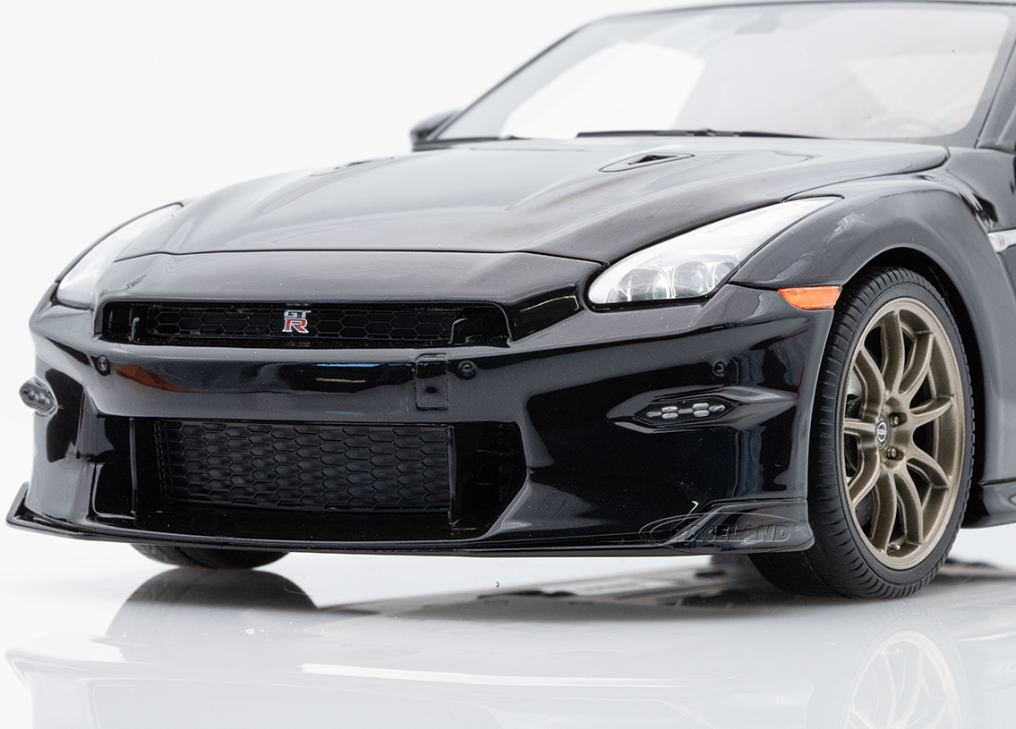 Nissan GT-R Takumi Edition 2024 - purple