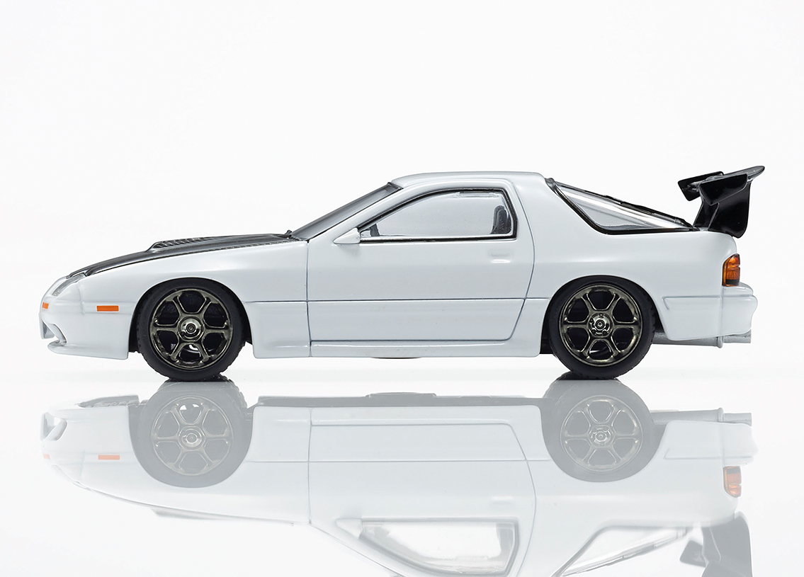 Mazda Savanna RX-7 (FC) Initial D 1995 with LED front and rear lights
