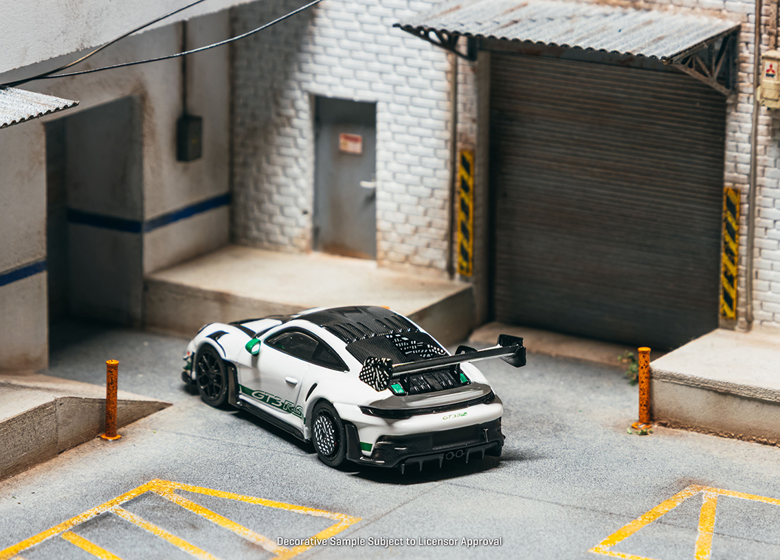 Porsche GT3 RS Manthey Racing 2025 - white
