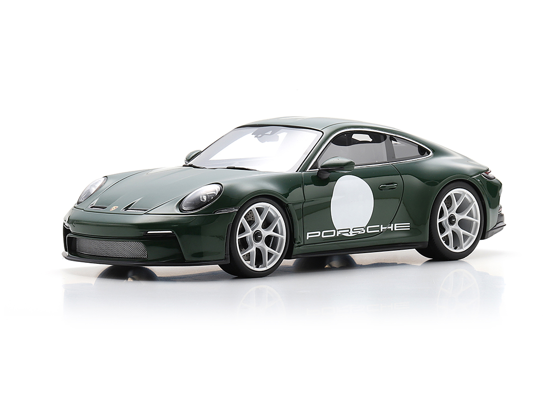 Porsche 911 S/T (992) 2023 - irishgreen with Heritage Package