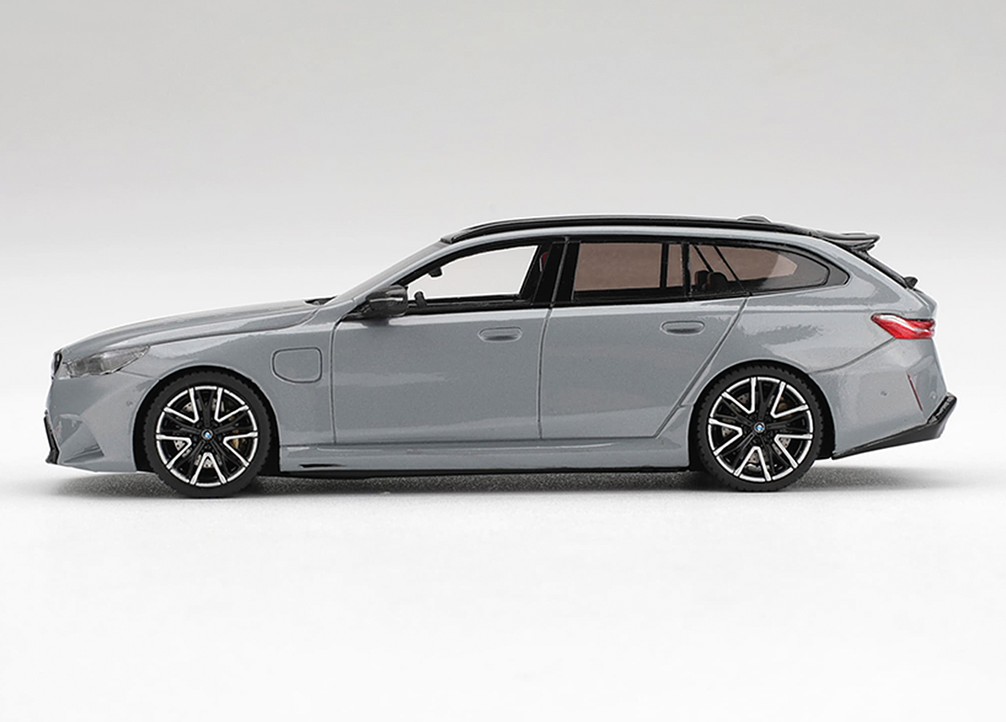 BMW M5 (G99) 2025 - brooklyn grey metallic