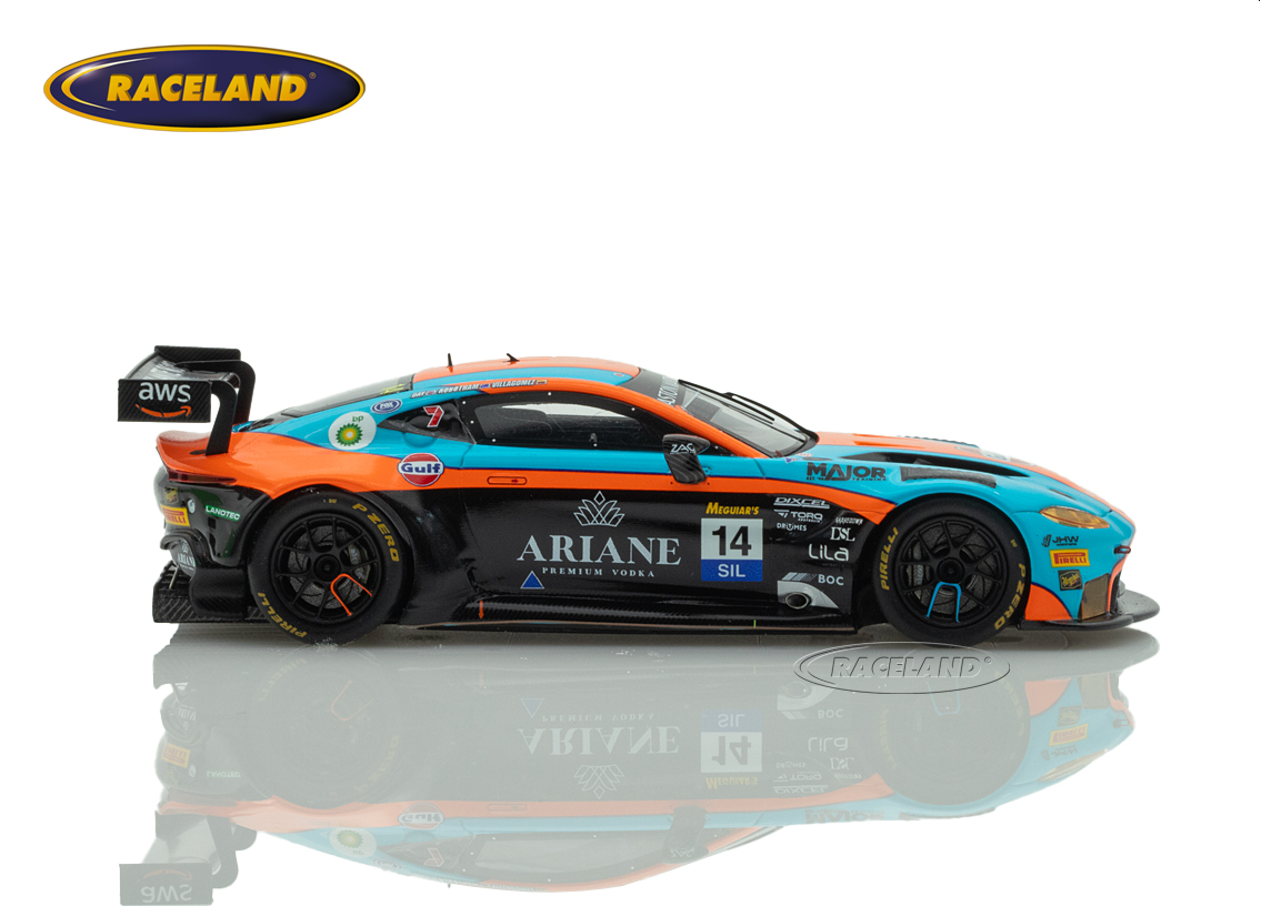Aston Martin Vantage AMR GT3 Volante Rosso Motorsport 13° Bathurst 12H 2025