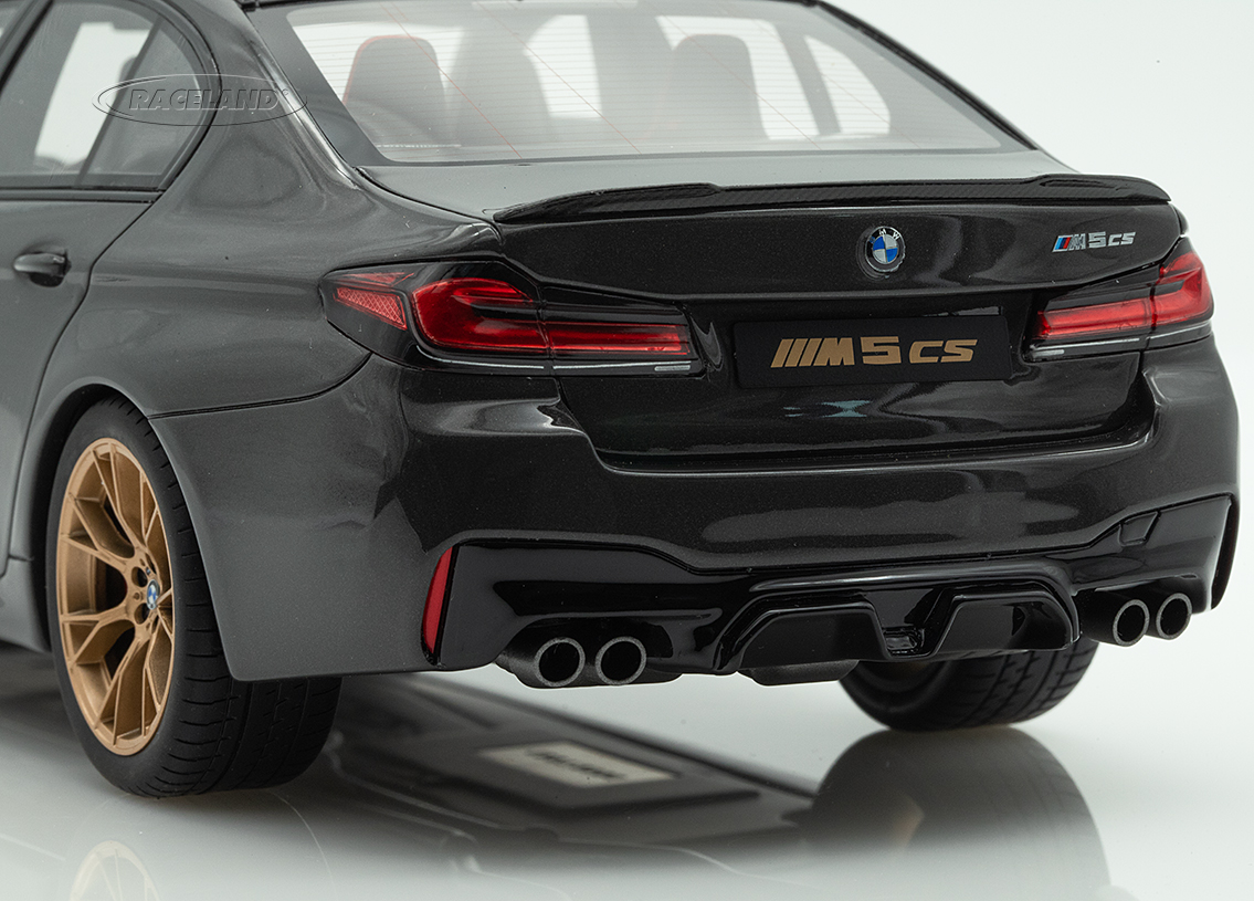 BMW M5 CS 2021 - grey
