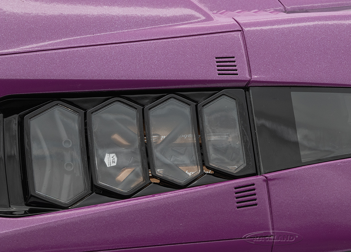 Lamborghini Countach LPI 800-4 2023 - purple