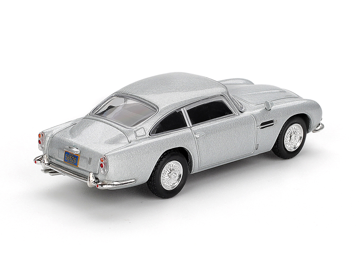 Aston Martin DB5 James Bond - Casino Royale 2006 - English Blister
