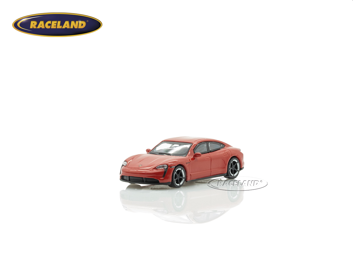 Porsche Taycan Turbo S 2021 - red