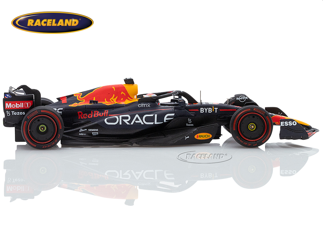 Red Bull RB18 Oracle F1 winner Dutch GP World Champion 2022