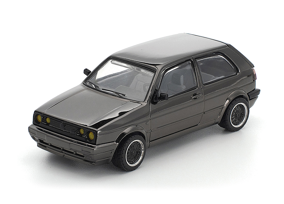 Volkswagen Golf GTI MK2 1984 - Dark Chrome Series