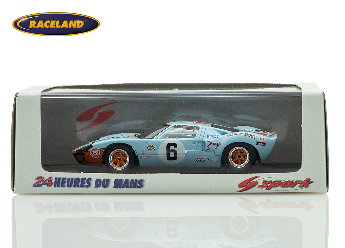 Ford GT 40 Gulf John Wyer Automotive winner Le Mans 1969