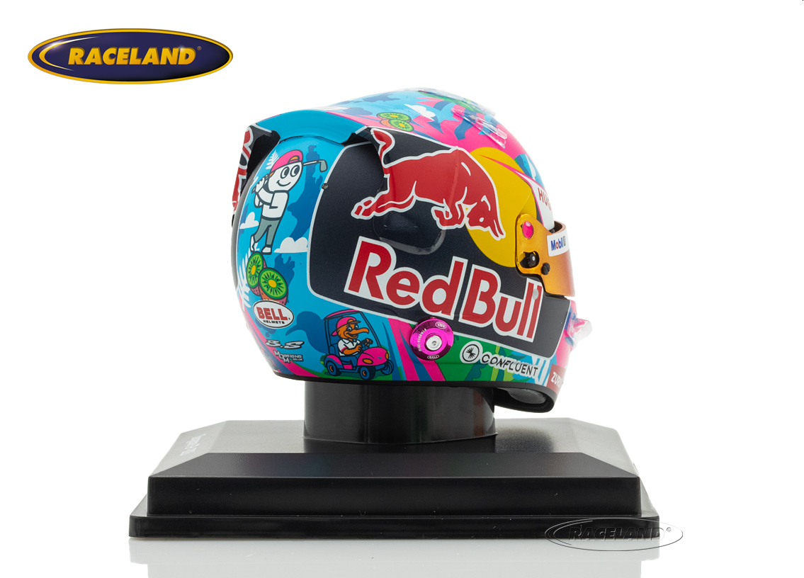 Helmet F1 Team Visa Cash App RB 15° GP Singapore 2025