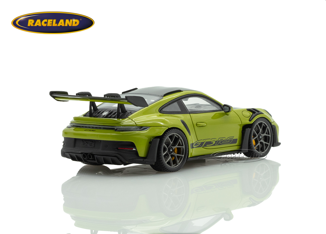 Porsche 911 GT3 RS (992) 2023 - lind green with Weissach Package