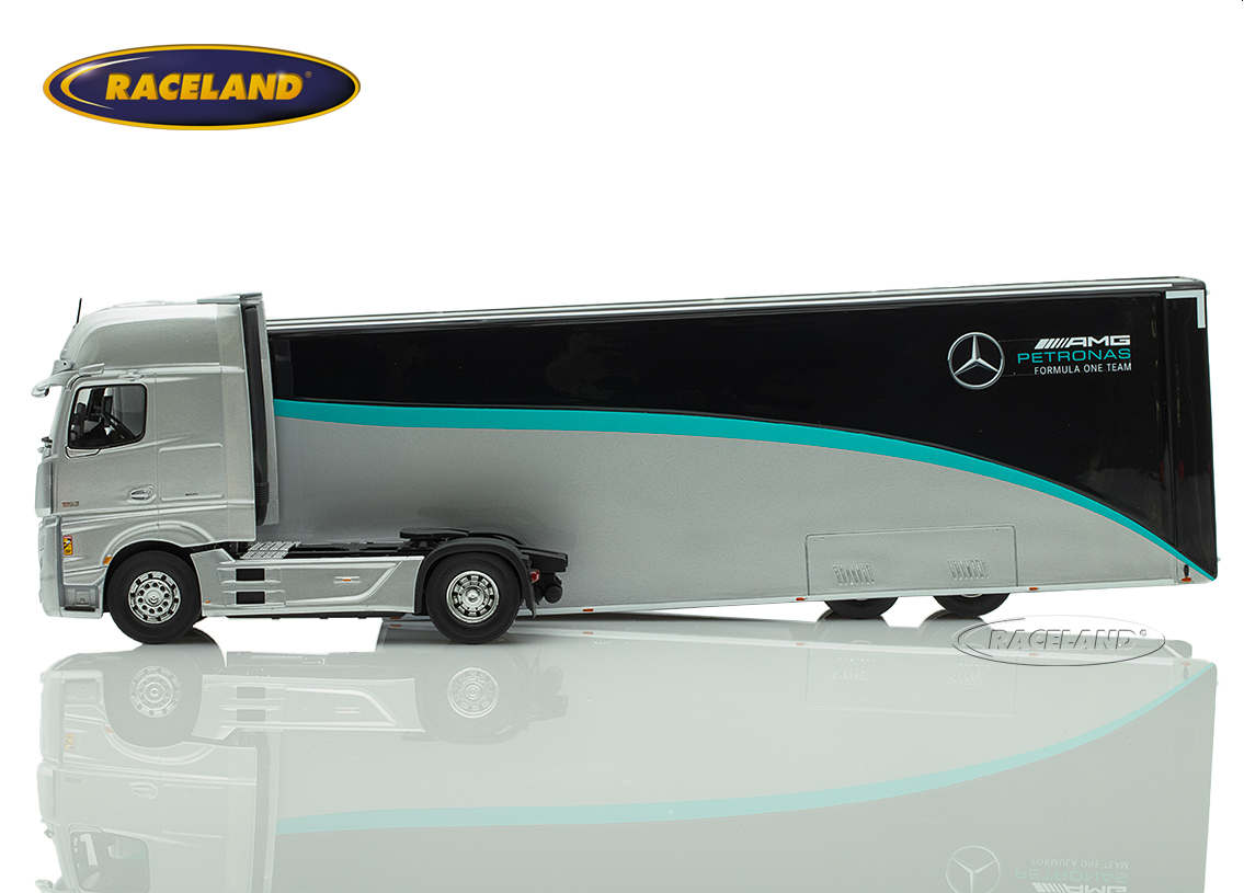 Mercedes F1 semitrailer truck Mercedes AMG Petronas F1 Team