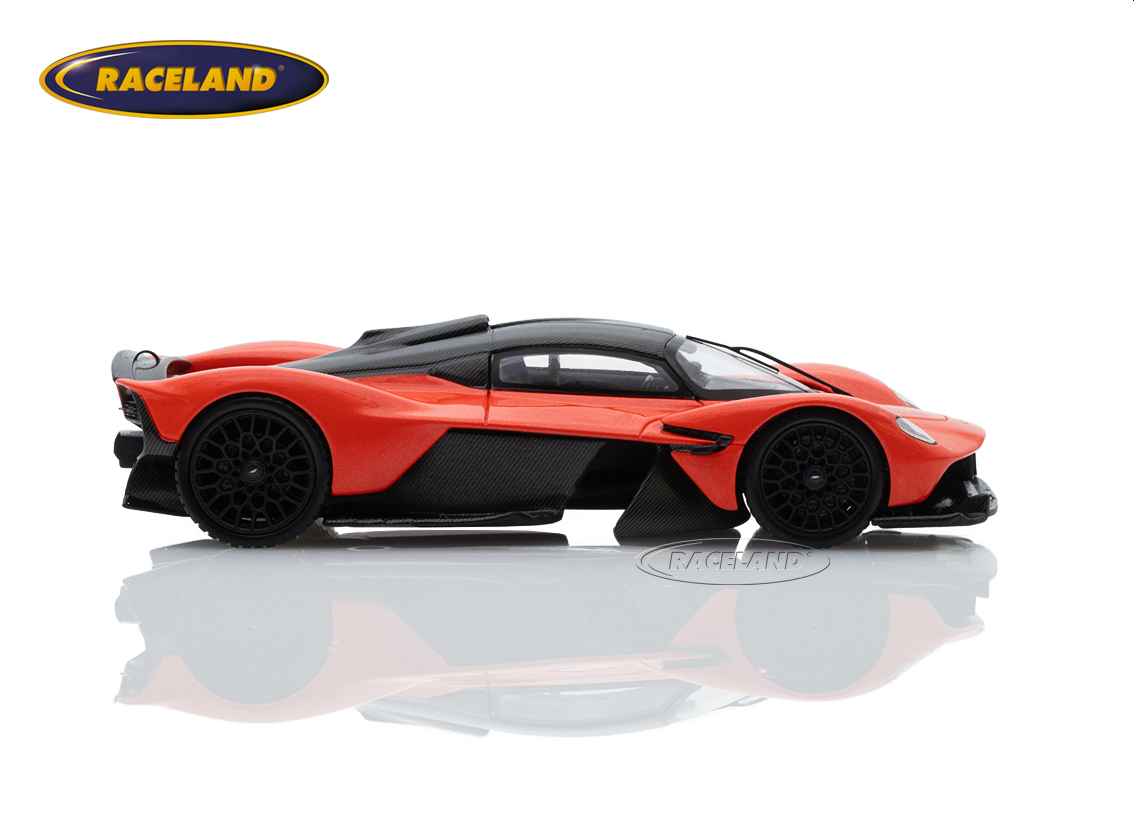 Aston Martin Valkyrie 2021 - metallic orange