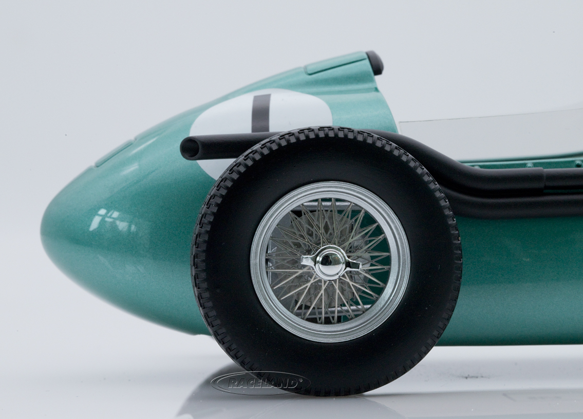 Aston Martin DBR4 F1 David Brown Corp. 2° International Trophy Silverstone 1959