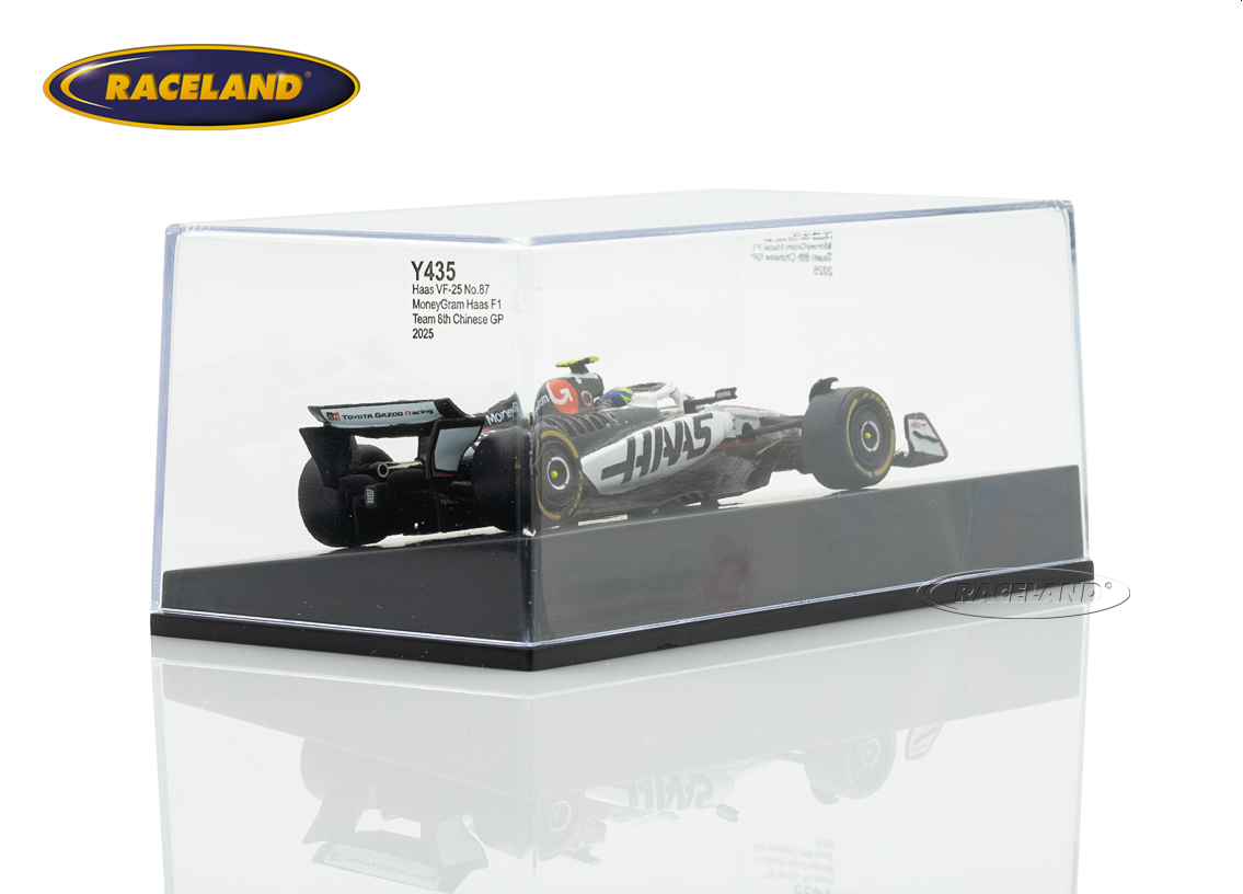 Haas VF-25 Ferrari F1 MoneyGram 8° Chinese GP 2025