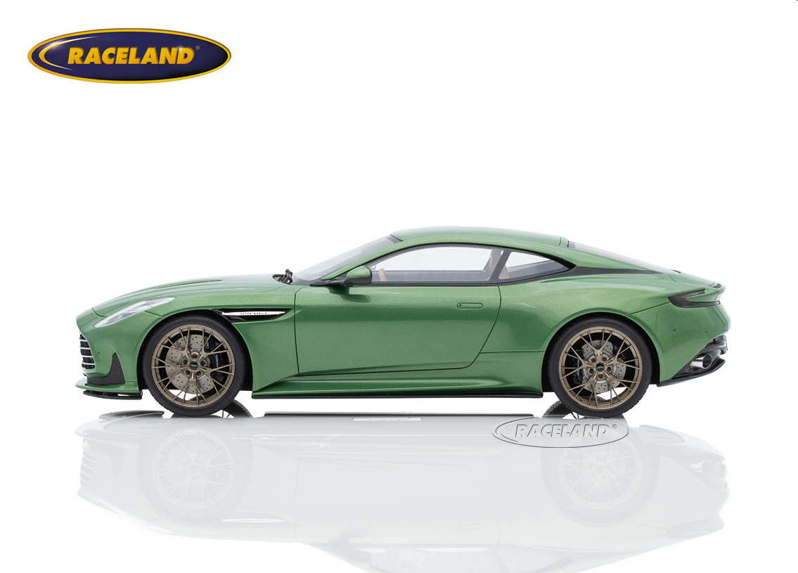 Aston Martin DB12 Vantage 2023 - green