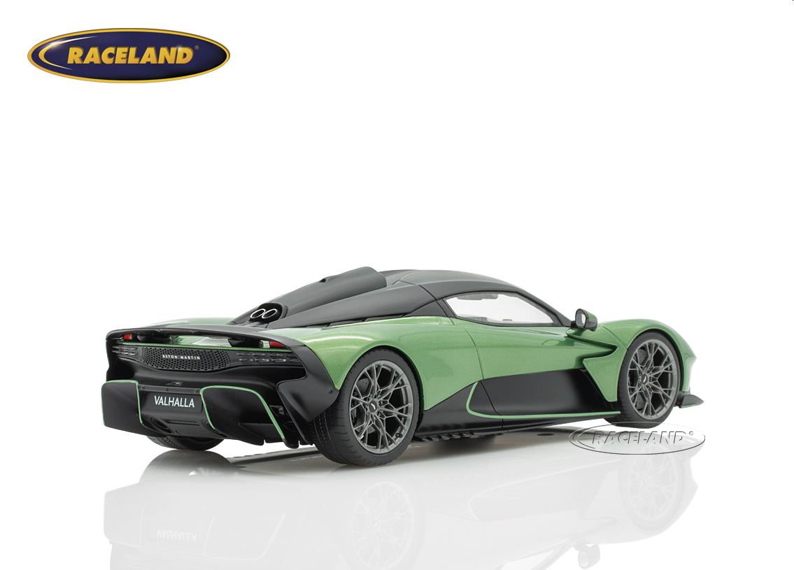 Aston Martin Valhalla 2025