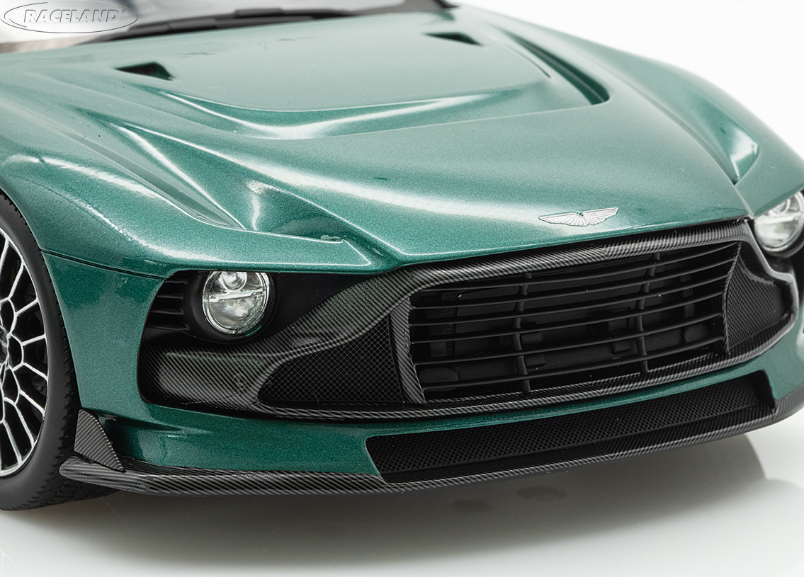 Aston Martin Valour 2023 - green