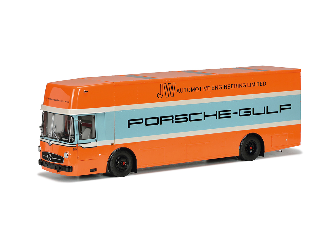 Mercedes Benz O317 JW Automotive GULF Porsche race car carrier 1971