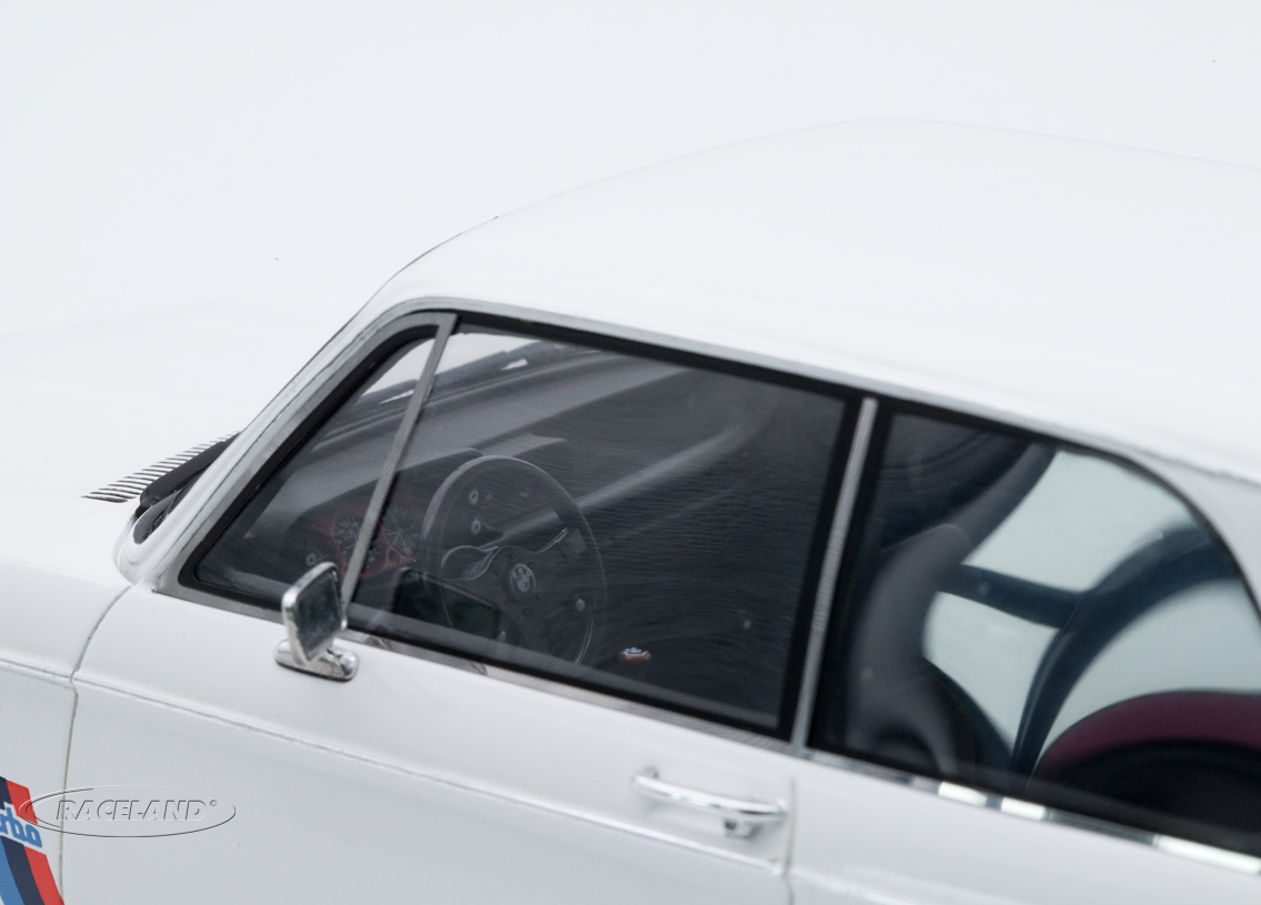 BMW 2002 Turbo 1973 - white