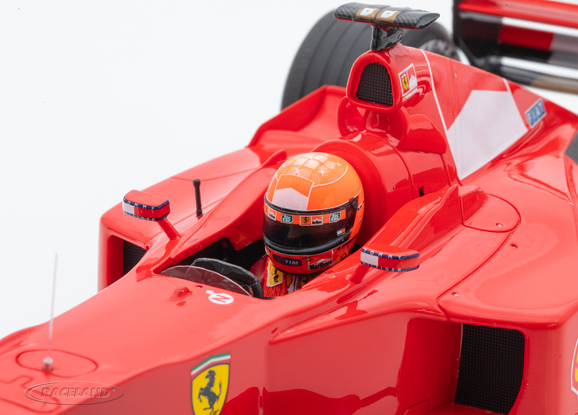 Ferrari F1-2000 V10 F1 Scuderia Ferrari winner Japanese GP World Champion 2000