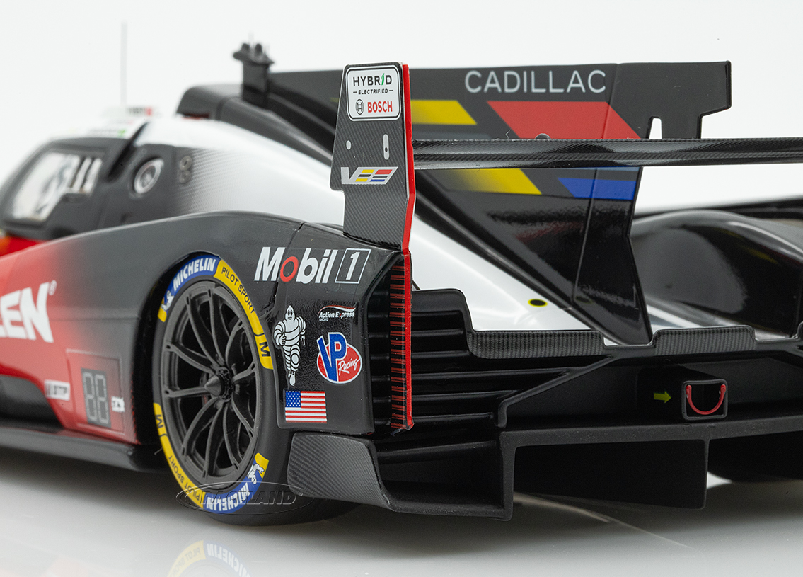 Cadillac V-Series.R Cadillac Whelen 15° Daytona 24H IMSA 2025