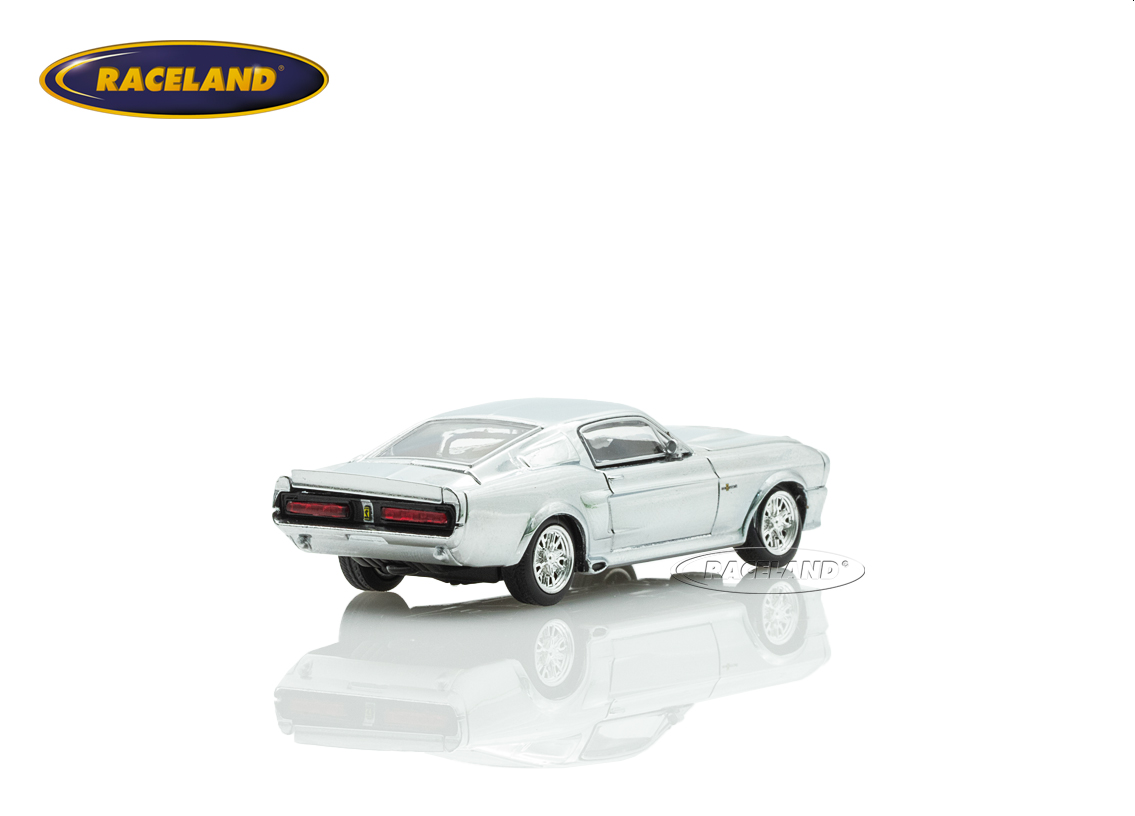 Ford Shelby Mustang GT500 - silver chrome