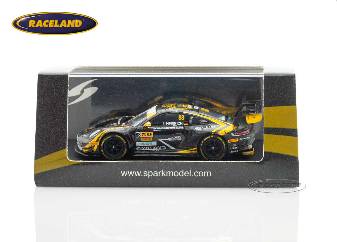 Porsche 911 GT3 R Schumacher CLRT 13° FIA GT World Challenge Macau 2024