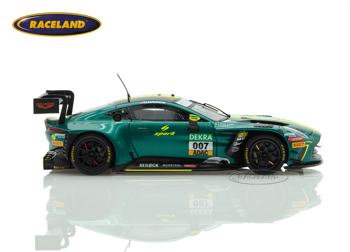 Aston Martin Vantage GT3 Comtoyou Racing DTM 2025
