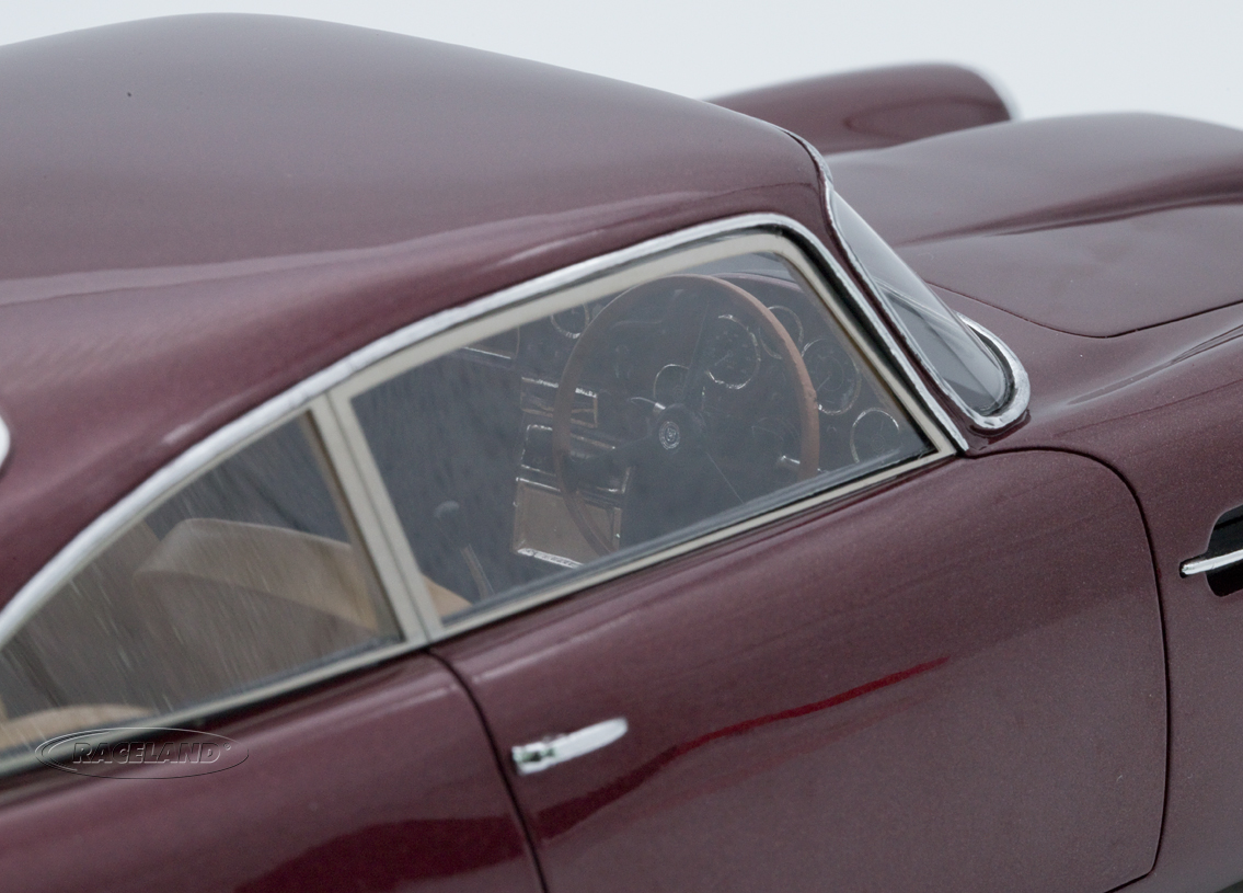 Aston Martin DB4 Mk2 1960 - maroon