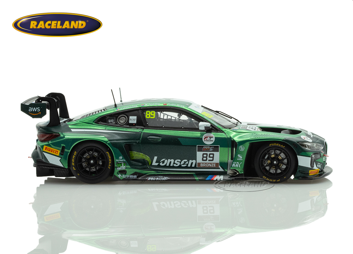 BMW M4 GT3 Evo KRC SPARK 9° Suzuka 1000km IGTC 2025