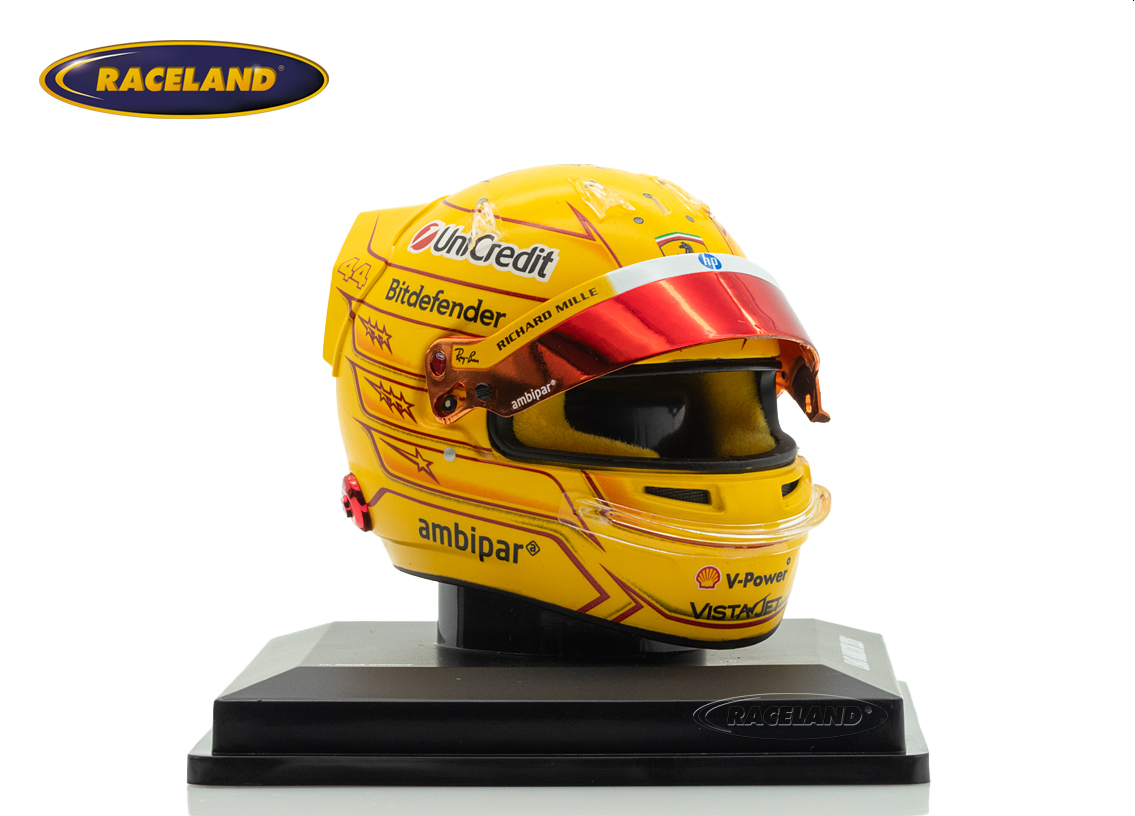 Helmet Scuderia Ferrari F1 2026
