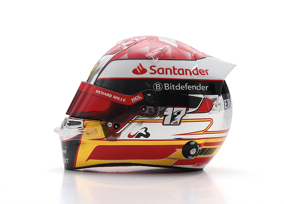 Helmet Scuderia Ferrari F1 4° Japanese GP 2024