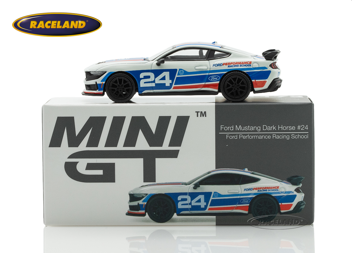Ford Mustang Dark Horse Ford Performance Racing School 2025