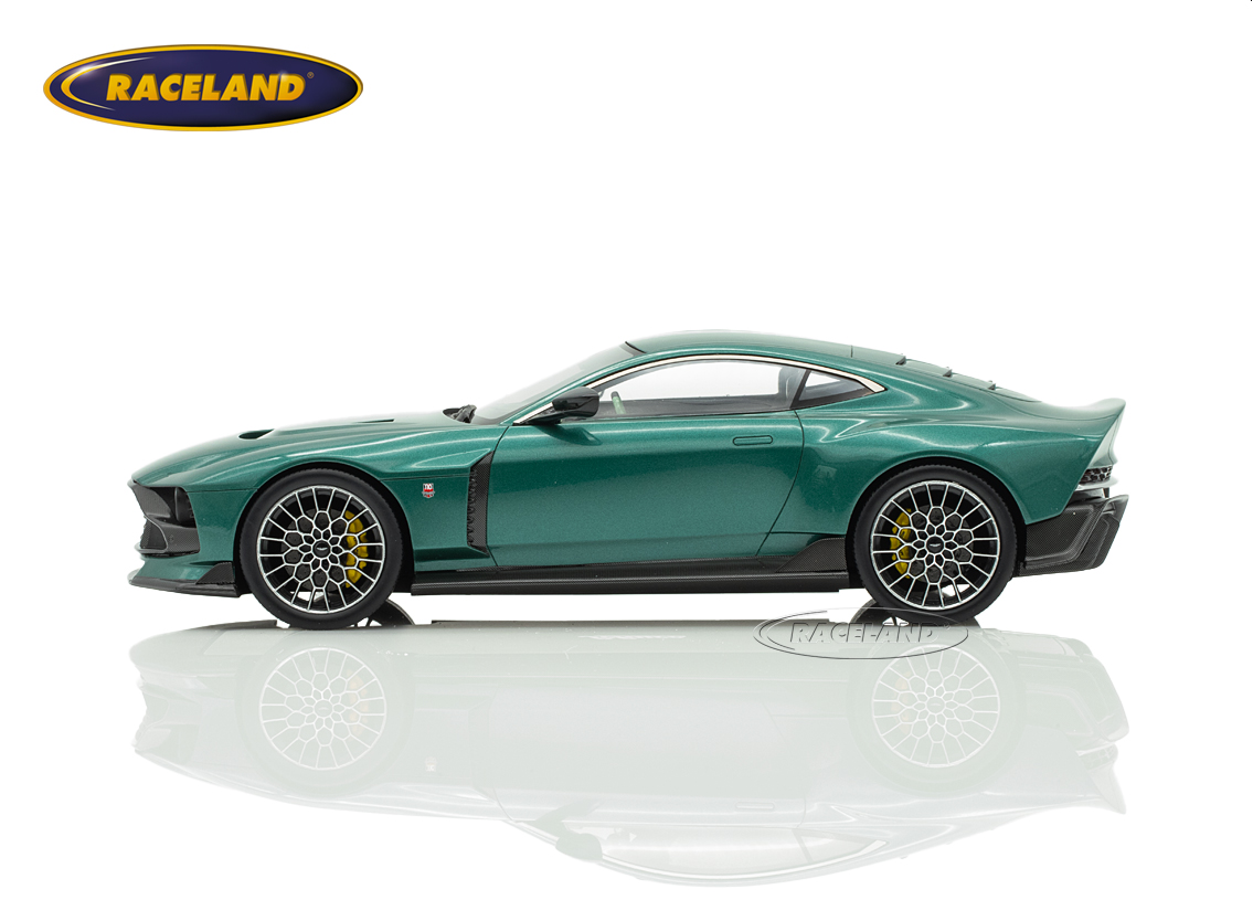 Aston Martin Valour 2023 - green