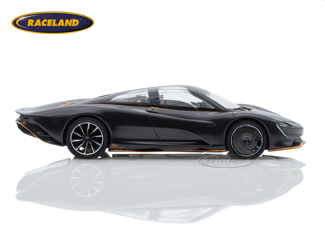 McLaren Speedtail 2019 - black metallic