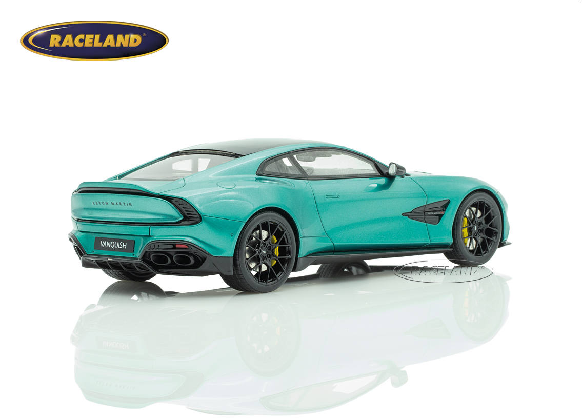 Aston Martin Vanquish 2024 - green