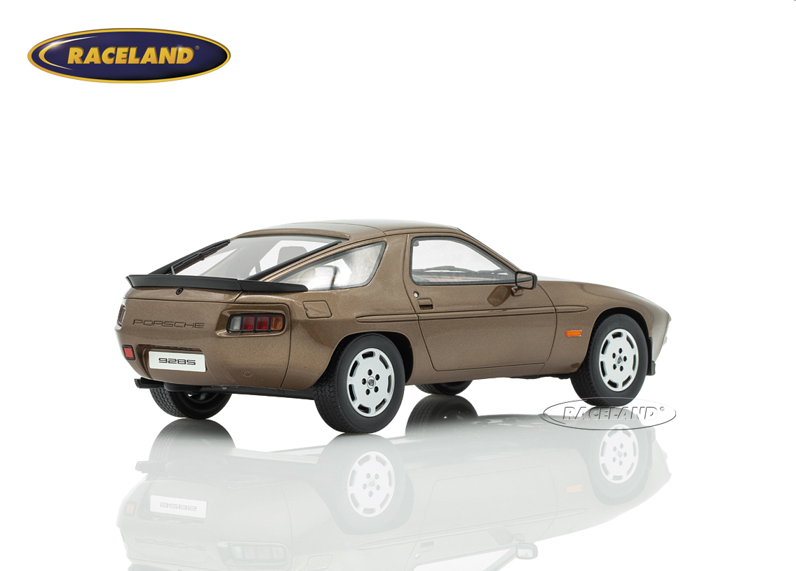 Porsche 928S 1981 - brown