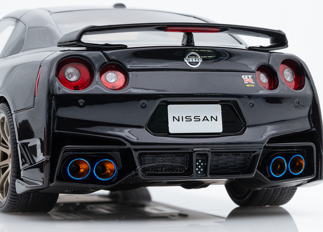 Nissan GT-R Takumi Edition 2024 - purple