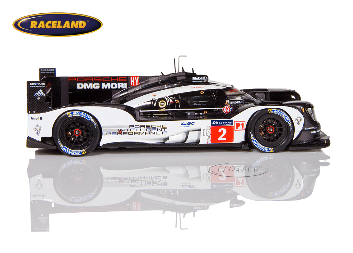 Porsche 919 Hybrid LMP1 Team Porsche winner Le Mans 2016