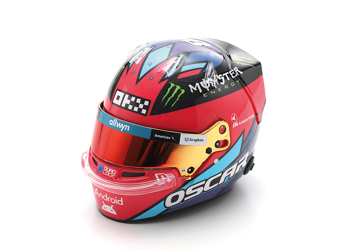 Helmet F1 Team McLaren Las Vegas GP 2025