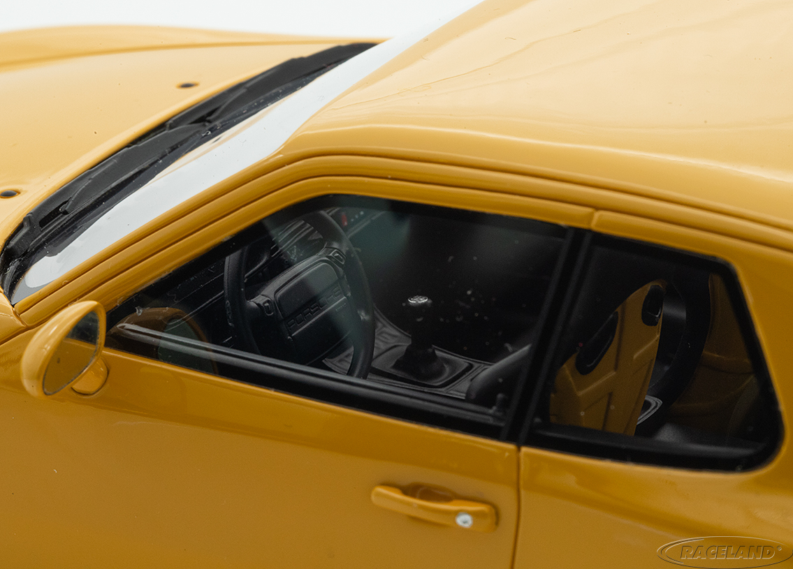 Porsche 968 Turbo S 1993 - yellow