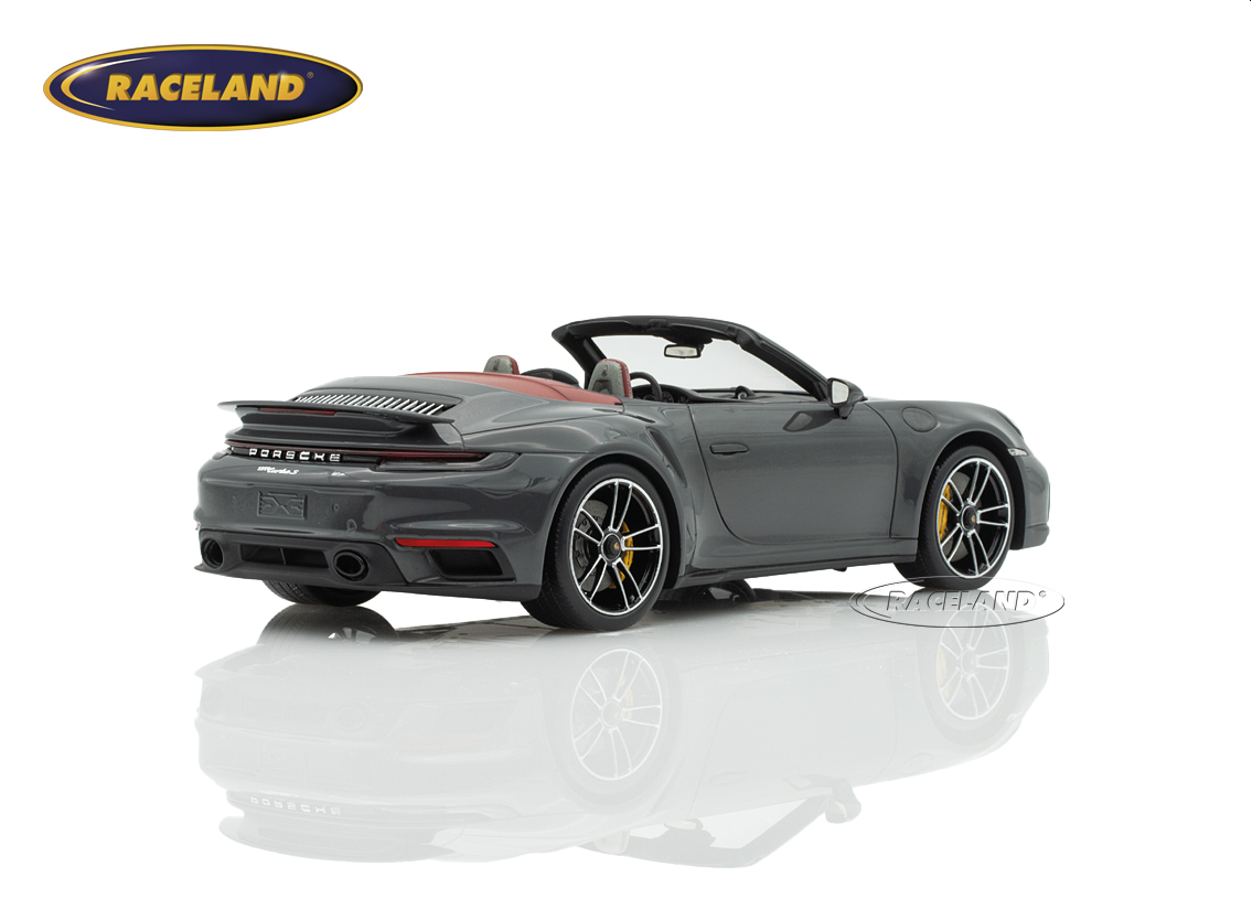 Porsche 911 Turbo S Cabriolet 2022 - Agate Grey