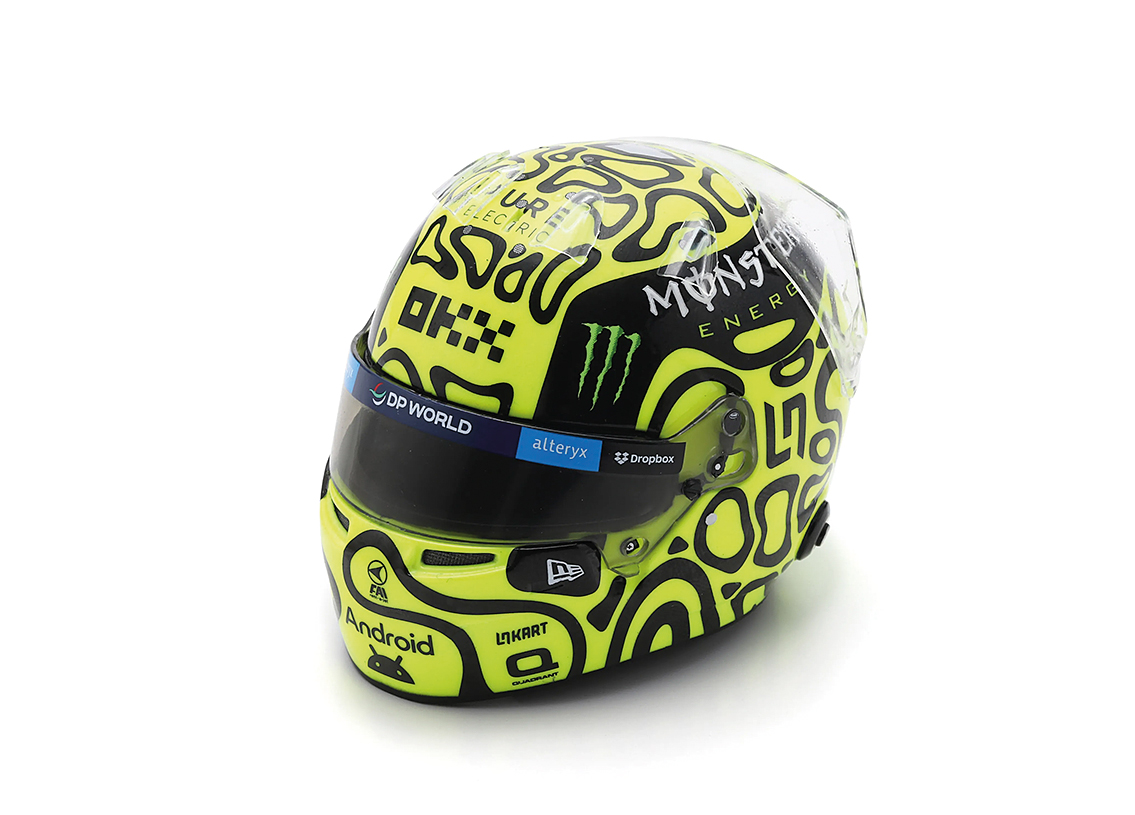 Helmet F1 Team McLaren 2024