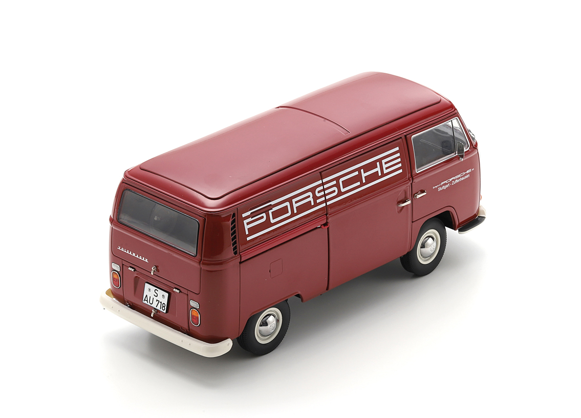 VW T2a Porsche box van 1970 - red