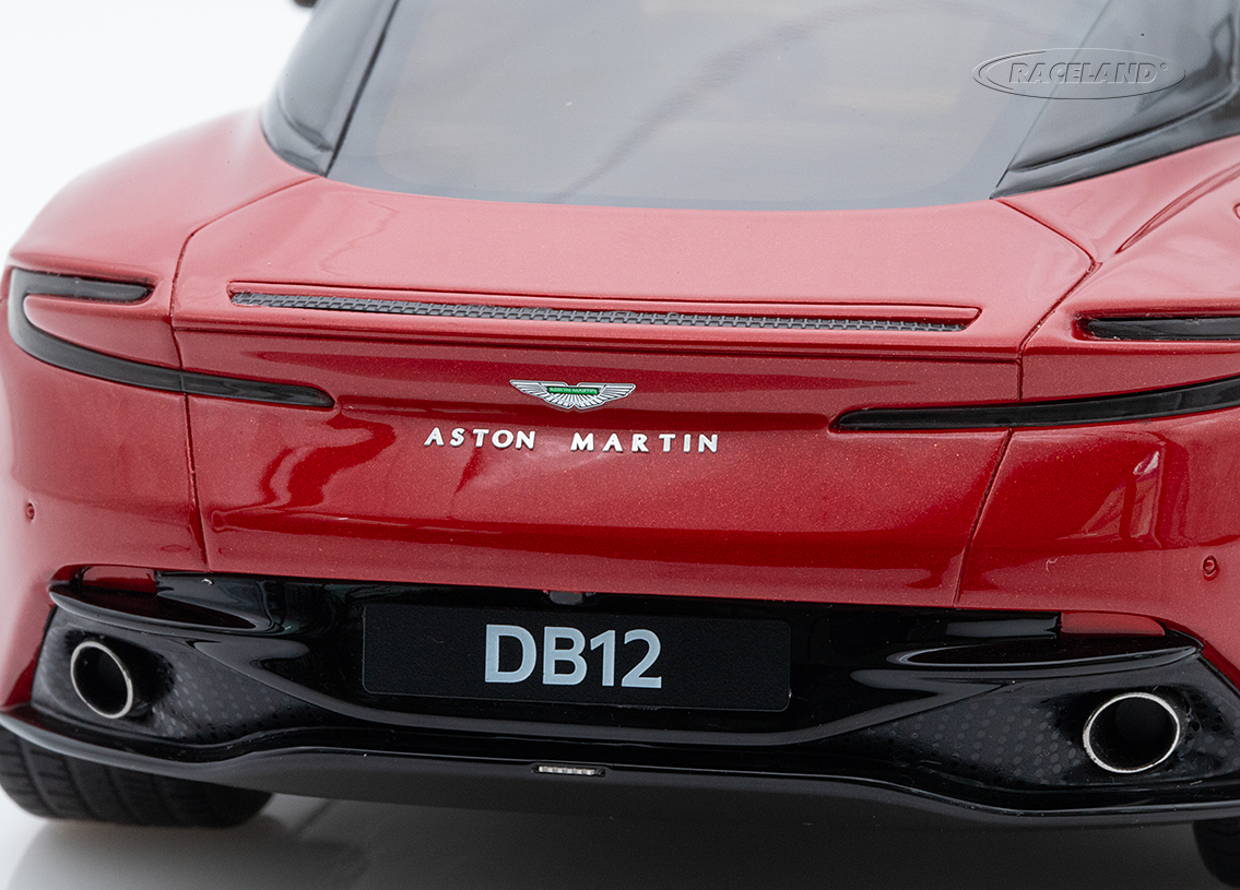 Aston Martin DB12 2023 - Hyper Red
