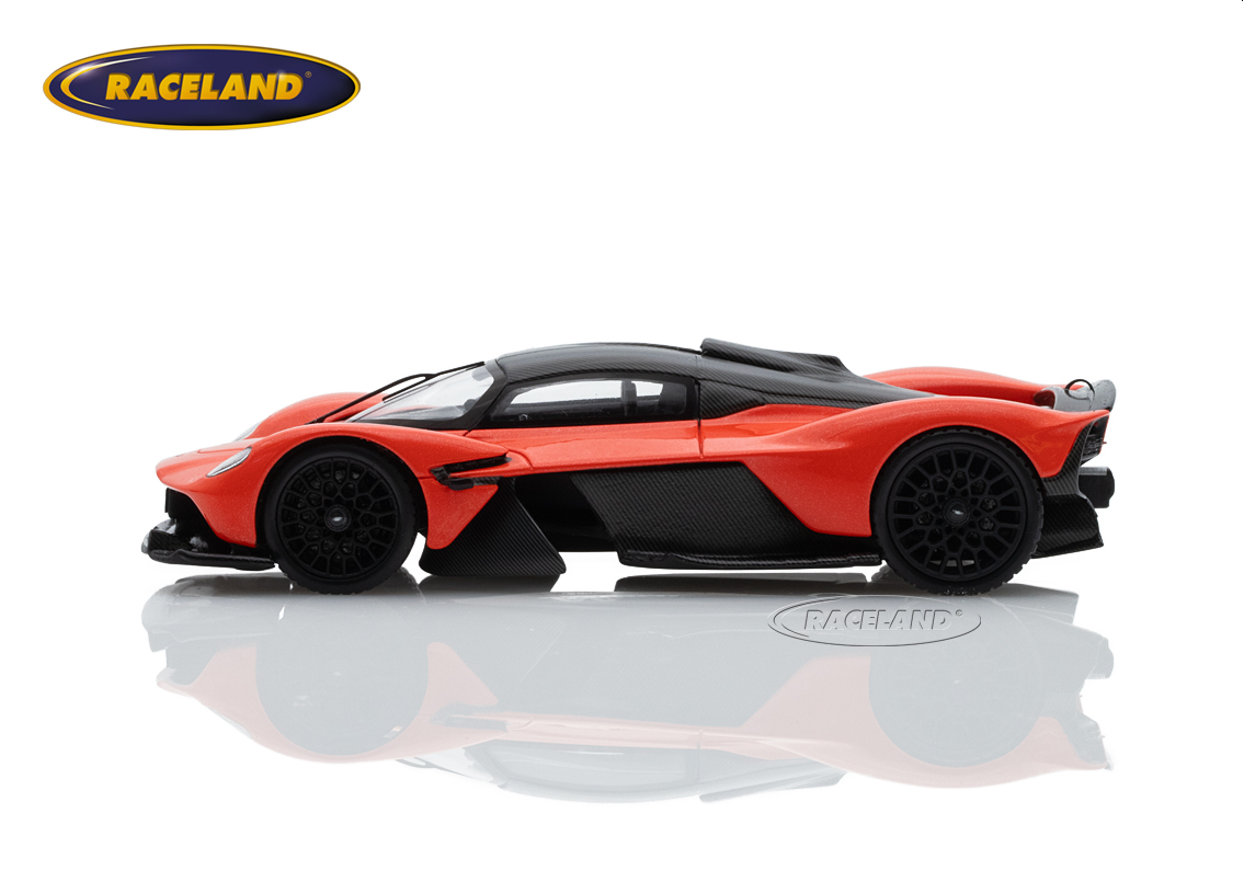Aston Martin Valkyrie 2021 - metallic orange