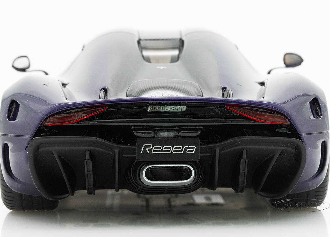 Koenigsegg Regera 2025 - purple