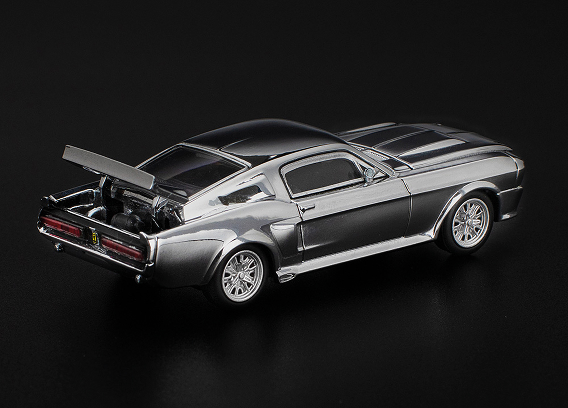 Ford Shelby Mustang GT500 - silver chrome